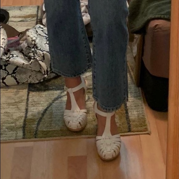 Swedish Hasbeens White Clogs - Picture 2 of 7